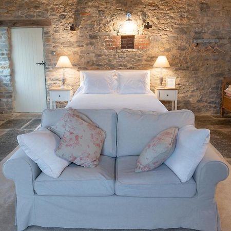 The Barn At Amberwell Bed & Breakfast Ditcheat Dış mekan fotoğraf