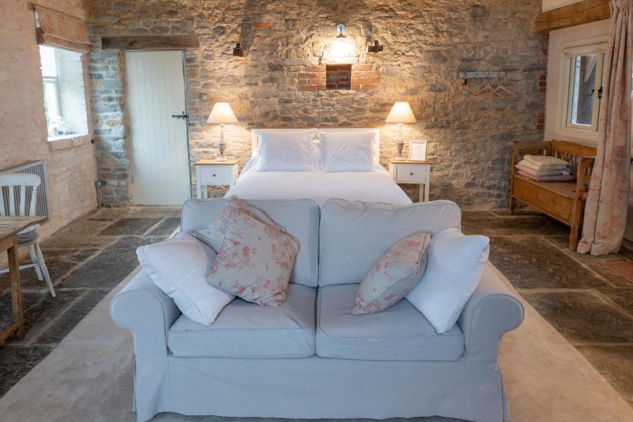 The Barn At Amberwell Bed & Breakfast Ditcheat Dış mekan fotoğraf